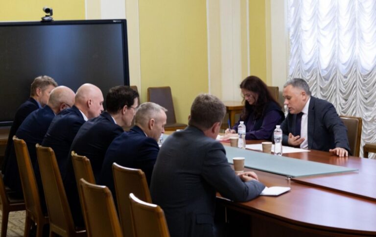 Україна та Норвегія обговорили інвестиції у виробництво бойових дронів