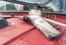 Росіяни обстріляли автомобіль ДСНС на Сумщині: двоє рятувальників у лікарні (фото)