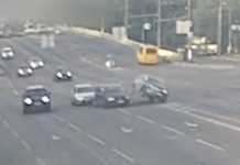 На Слобожанському проспекті у Дніпрі зіштовхнулись Nissan та Volkswagen: подробиці ДТП