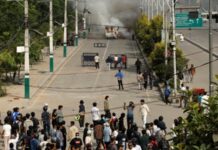 У Непалі на масових протестах проти заборони соцмереж загинули 19 людей