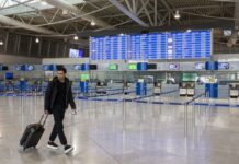 Росія прагне паралізувати авіасполучення окремих країн Європи своїми дронами, – ЦПД