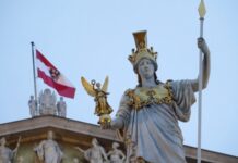 Австрія вислала російського дипломата через справу про шпигунство