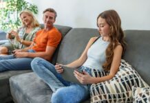 Зміна імені в Україні: з якого віку не потрібна згода батьків і кому можуть відмовити