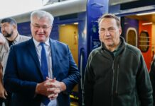 До Києва прибули глава МЗС Польщі Сікорський та принц Гаррі