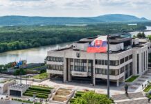 У Словаччині назвали варіант, за якого відмовляться від російської нафти