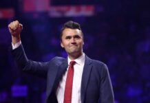 У США під час дебатів стріляли у відомого правого активіста Чарлі Кірка