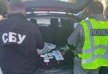 Посадовця Міноборони викрили на схемі для ухилянтів