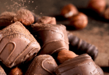 Цукеркова дієта: скільки потрібно з’їсти солодощів, щоб погладшати на кілограм