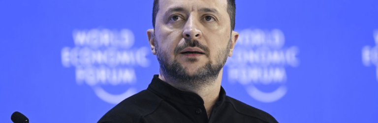 Зеленський назвав міста, які можуть захопити росіяни, якщо Донбас не встоїть