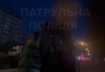 У Запоріжжі затримали грабіжника, який схопив жінку за шию та забрав телефон