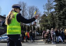 Польща змінила правила допомоги українцям: що передбачає новий закон