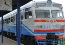 На Дніпропетровщині приміські поїзди повертаються на свої маршрути