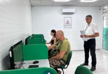 Теорія без автошколи? Скільки іспитів треба скласти, щоб отримати у правах дві категорії