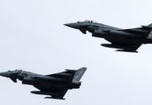 Два російські літаки увійшли в повітряний простір Литви