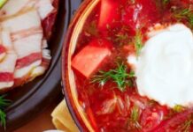 Борщ, часник, сало: дієтолог оцінив, наскільки корисний традиційний український обід