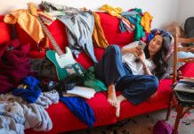 Синдром Плюшкіна або хординг: як накопичення речей може перетворитися у важку хворобу