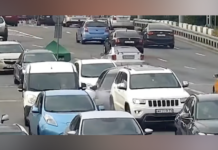 У Дніпрі на Новому мосту зіштовхнулись чотири автівки: подробиці ДТП