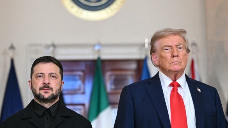 Зеленський провів «дуже продуктивну» розмову з Трампом