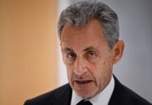 ЗМІ: експрезидент Франції Саркозі почне відбувати покарання у в’язниці 21 жовтня