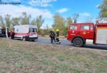 У Кам’янському рятувальники надали допомогу чоловіку, який став учасником ДТП