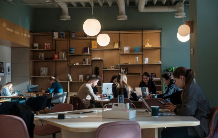 _generator_gettyimages_1238686202_3bf75ac4ea65998063c9541030a6b1a4_1300x820