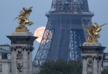 Відставка і повернення: Лекорню знову очолив уряд Франції