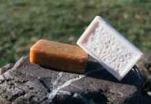 Дивна історія появи господарського мила: як араби навчили увесь світ ним користуватися