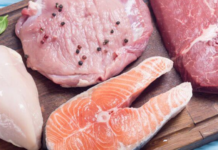 Скільки м’яса і риби насправді потрібно їсти щотижня: порада головного дієтолога України