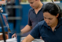 Де сьогодні найпростіше знайти роботу в Україні: регіони-лідери за кількістю вакансій