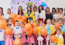 Мер Кам’янського привітав дитячий садок №50 “Перлинка” з 60-річним ювілеєм