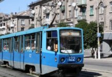 У Кам’янському 28 жовтня трамвай №2 курсуватиме зі зміненим графіком