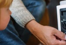 Опалювальний сезон в Україні: голова комітету ВР назвав головну умову старту