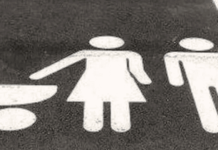 Нові правила паркування: в Україні впроваджують місця для машин з малюками