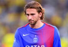 ПСЖ влаштував гравцям випробування на пам’ять: Забарний розсмішив одноклубників (відео)