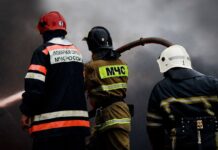 Нічні вибухи в Брянській області налякали росіян: ймовірно, уражено електропідстанцію