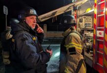 Росіяни атакували Чернігів: на одному з підприємств загорівся автомобіль