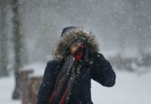 Буковель у середині жовтня накрив снігопад (фото, відео)