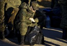 “Приведи друга” за півмільйона. Росія витратила на вербувальників на війну мільярди