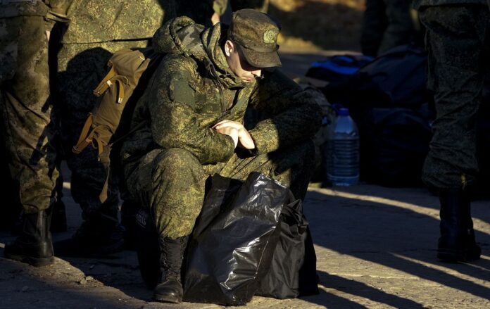 _viyskovi_mobilizatsiya_gettyimages_1243877871_33bede056226c3f3508c3bb240e1e260_1300x820
