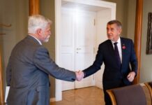 Президент Чехії вимагає змін у програмі уряду через Україну та НАТО