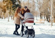 Головні вимоги до дитячої коляски на зиму: топ-5 характеристик