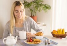 Поширена ранкова звичка, яка підвищує рівень цукру в крові