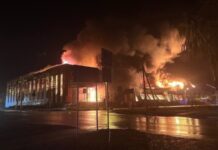 Голова Бєлгородської області РФ заявив про пожежі й постраждалих внаслідок атаки безпілотників