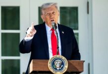 Трамп пообіцяв виплатити кожному американцю по 2 тисячі доларів з доходів від мит, але є винятки