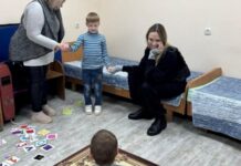 Анджеліна Джолі розповіла про свою поїздку до Миколаєва й Херсона під «постійною загрозою» дронів РФ