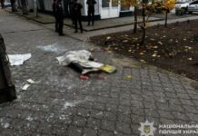 У Нікополі внаслідок російських обстрілів загинули двоє людей, є поранені