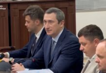 Суд взяв перерву до завтра в обранні запобіжного заходу Чернишову