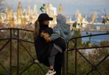 Українцям обіцяють сонячний початок тижня: синоптики дали прогноз на 3 листопада