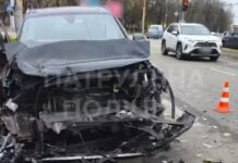У Запоріжжі нетвереза водійка спричинила ДТП