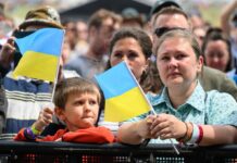 Жорсткі правила та обмежене возз’єднання сімей: Британія готує зміни для біженців